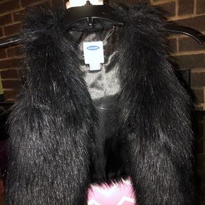 Black Faux Fur D Navy Vest 18-24M